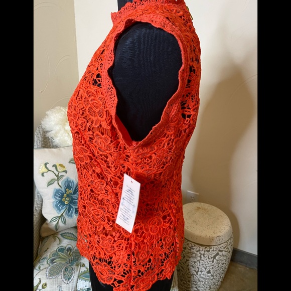 Nanette Lapore fully lined lace top - Picture 3 of 5